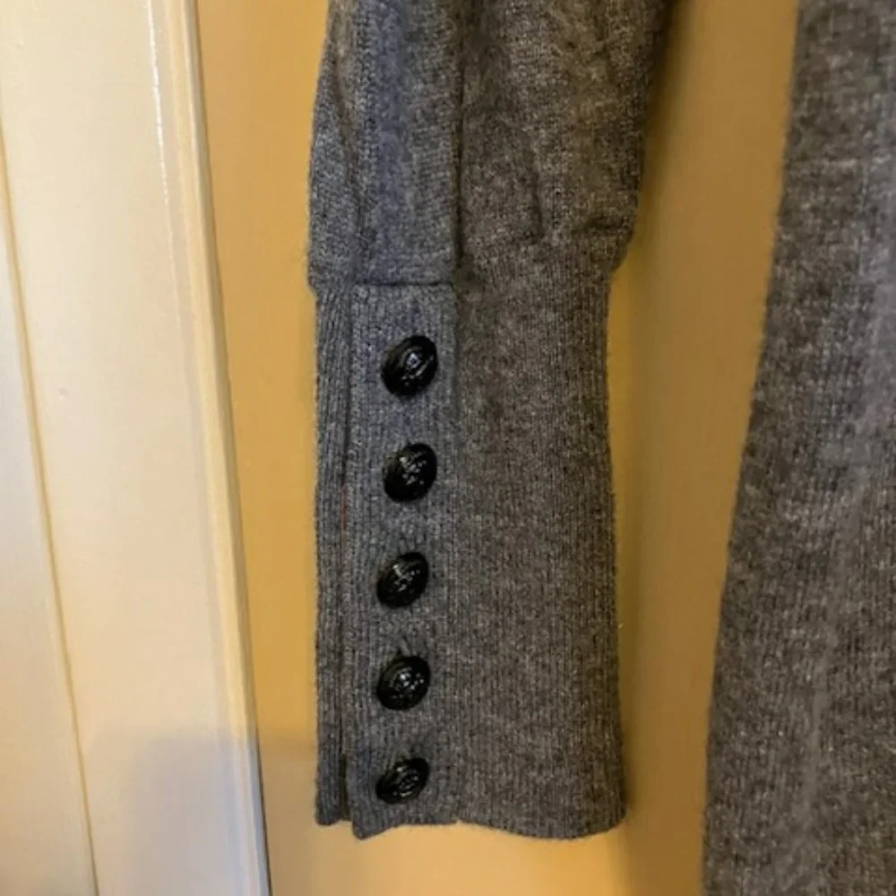 BURBERRY. CASHMERE. DRESS. - Picture 4 of 15